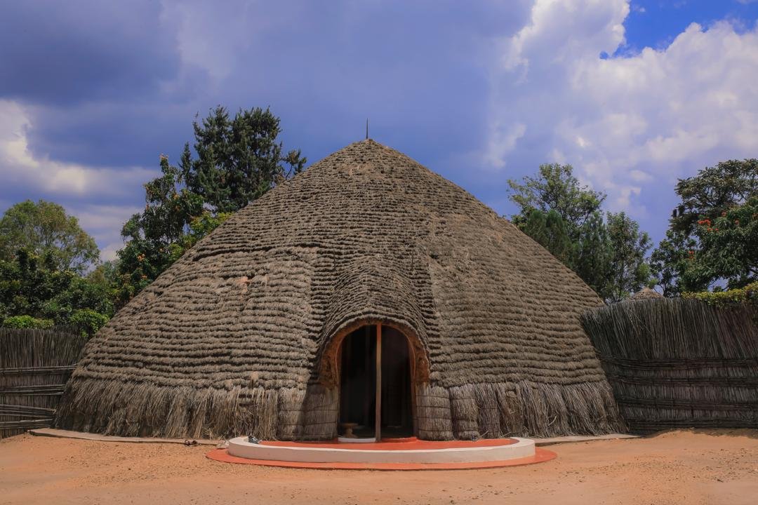 THE BATWA FOREST EXPERIENCE
